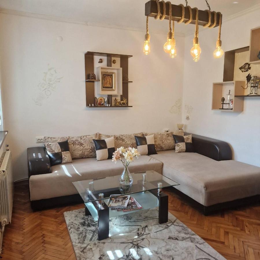 Z-Apartment In Tryavna Eksteriør billede